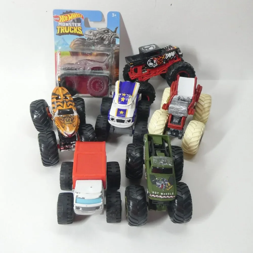 Monster Truck Lot of 7 Diecast Hot Wheels Monster Jam Toys